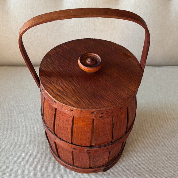 Vintage Peterboro Basket Co.Wooden Lidded Bucket Barrel - Picture 6 of 12